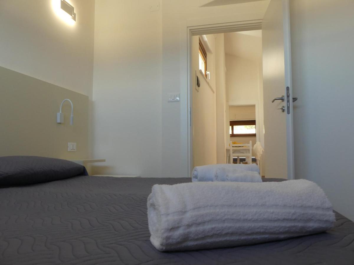 Le Roccette Mare Beach Hotel & Restaurant トロペーア エクステリア 写真