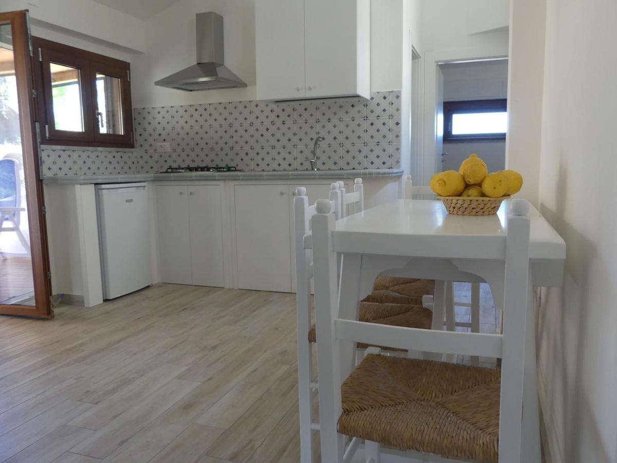 Le Roccette Mare Beach Hotel & Restaurant トロペーア エクステリア 写真