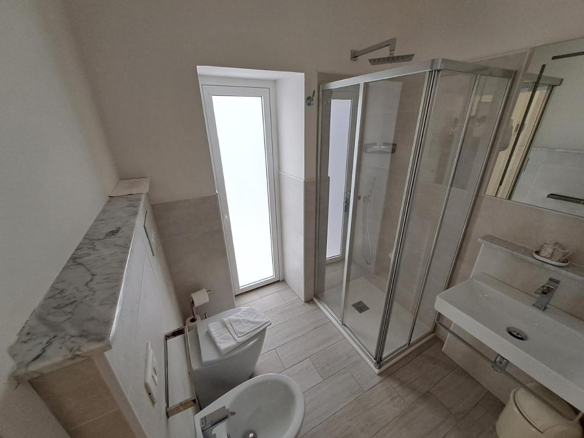 Le Roccette Mare Beach Hotel & Restaurant トロペーア エクステリア 写真
