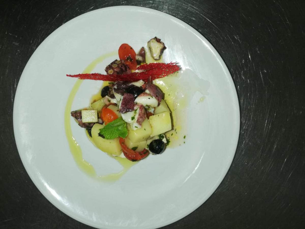 Le Roccette Mare Beach Hotel & Restaurant トロペーア エクステリア 写真