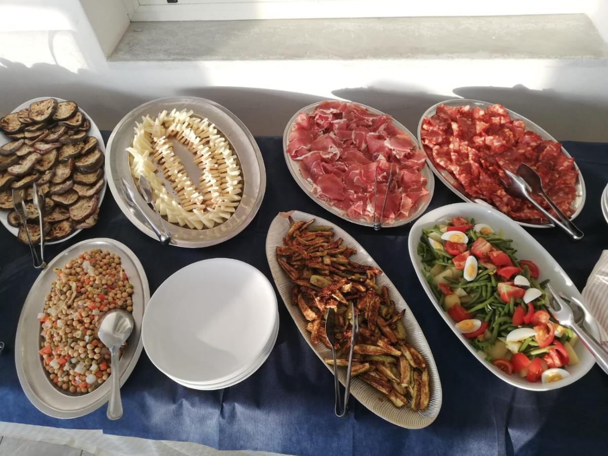 Le Roccette Mare Beach Hotel & Restaurant トロペーア エクステリア 写真