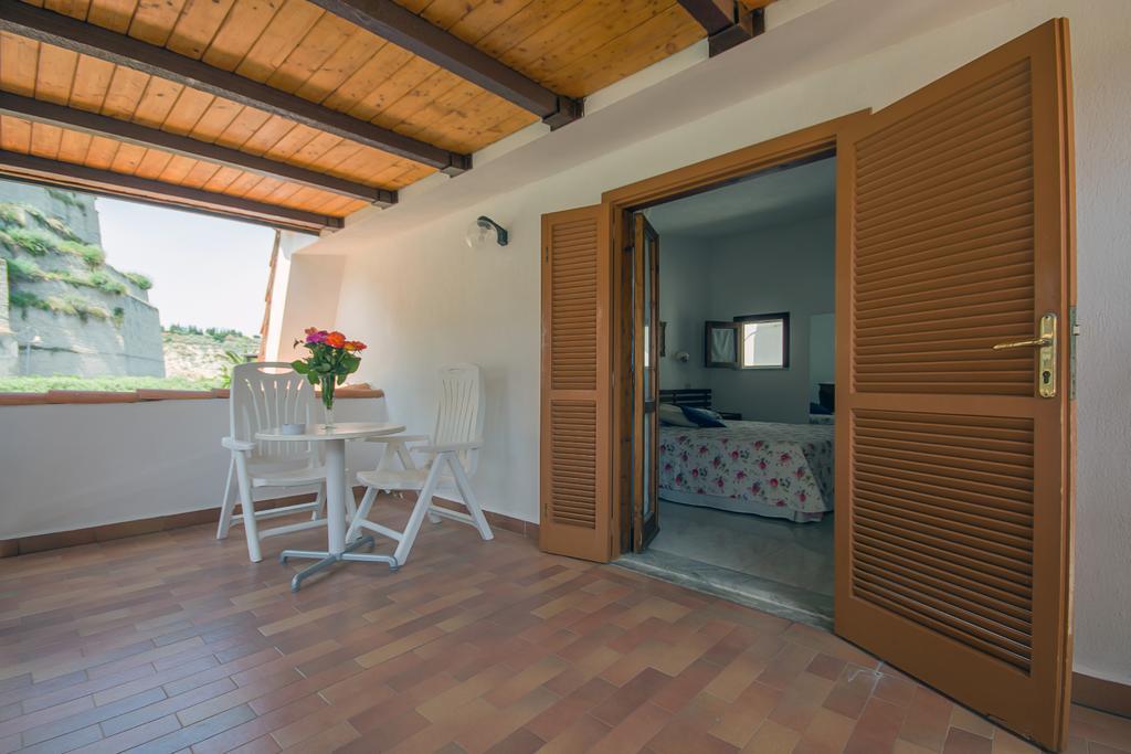 Le Roccette Mare Beach Hotel & Restaurant トロペーア 部屋 写真
