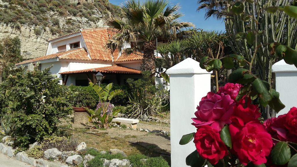 Le Roccette Mare Beach Hotel & Restaurant トロペーア エクステリア 写真